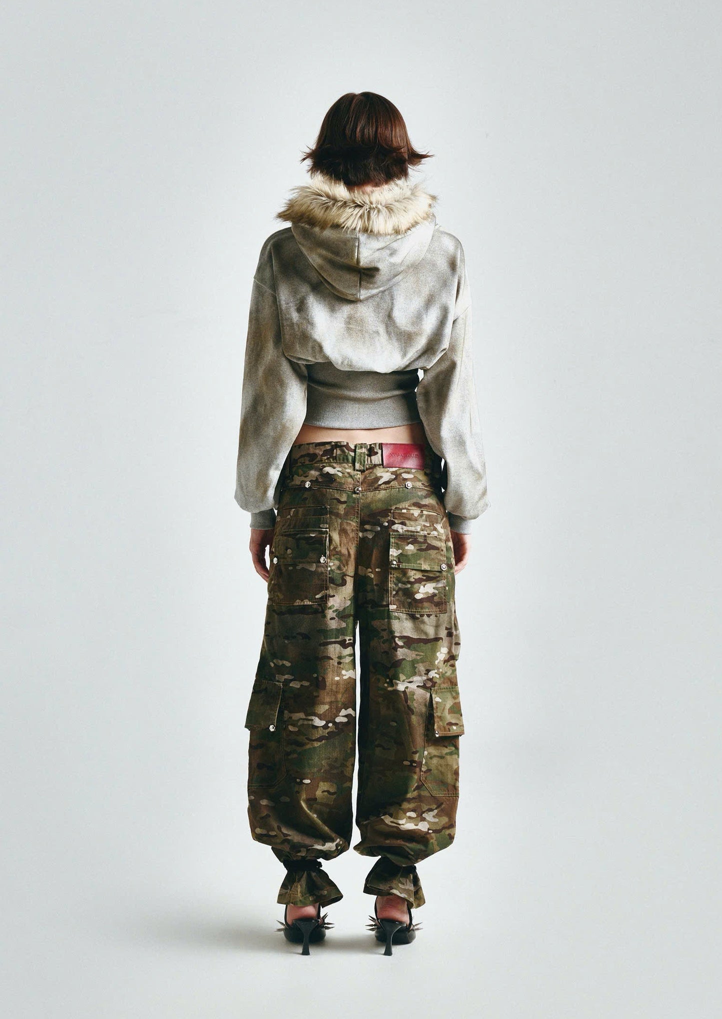 FF CROPPED DIRTYWASHED HOODIE ZIP