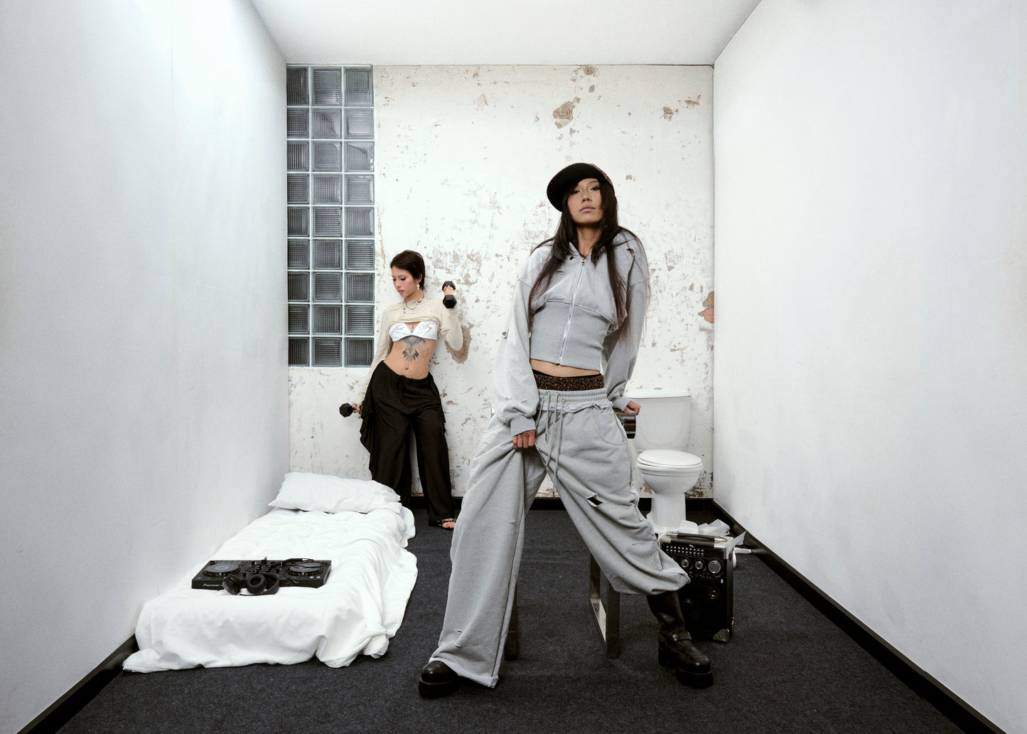 GASH CROPPED HOODIE ZIP